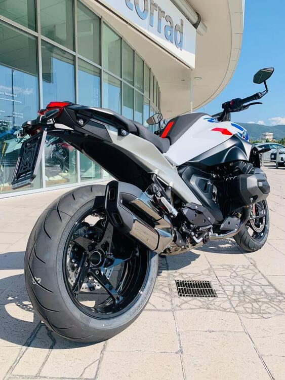 Bmw R 1300 R (2026) (4)