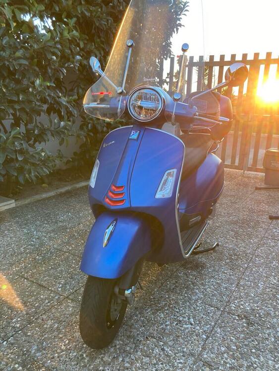 Vespa GTS 300 Super Sport (2017 - 19) (3)