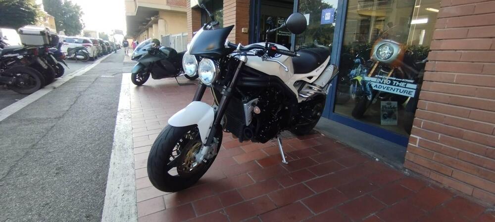 Triumph Speed Triple 1050 (2005 - 11) (3)