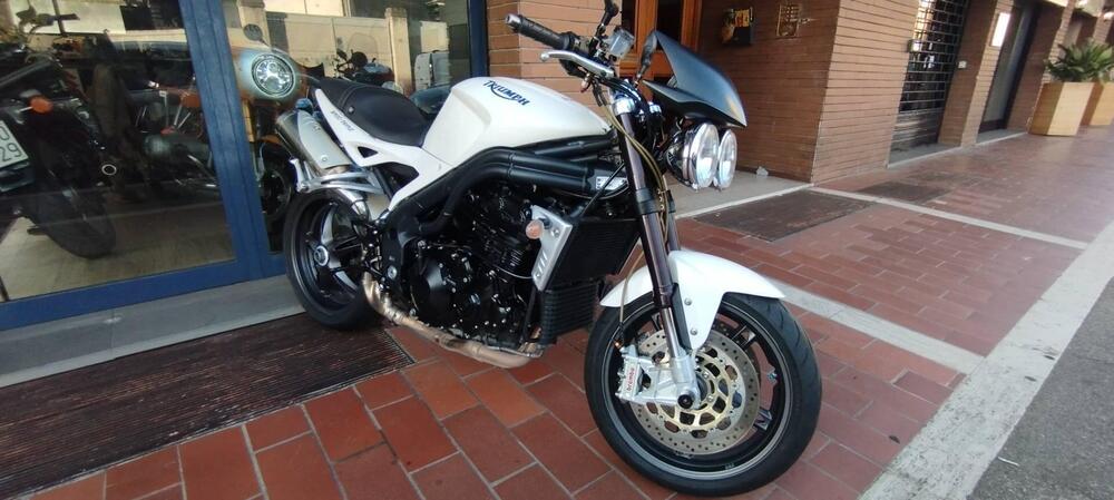 Triumph Speed Triple 1050 (2005 - 11) (4)
