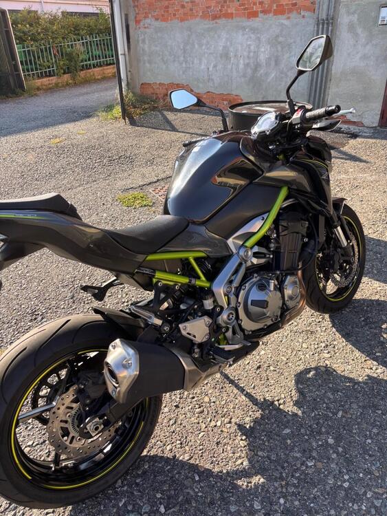 Kawasaki Z 900 (2017 - 18) (3)