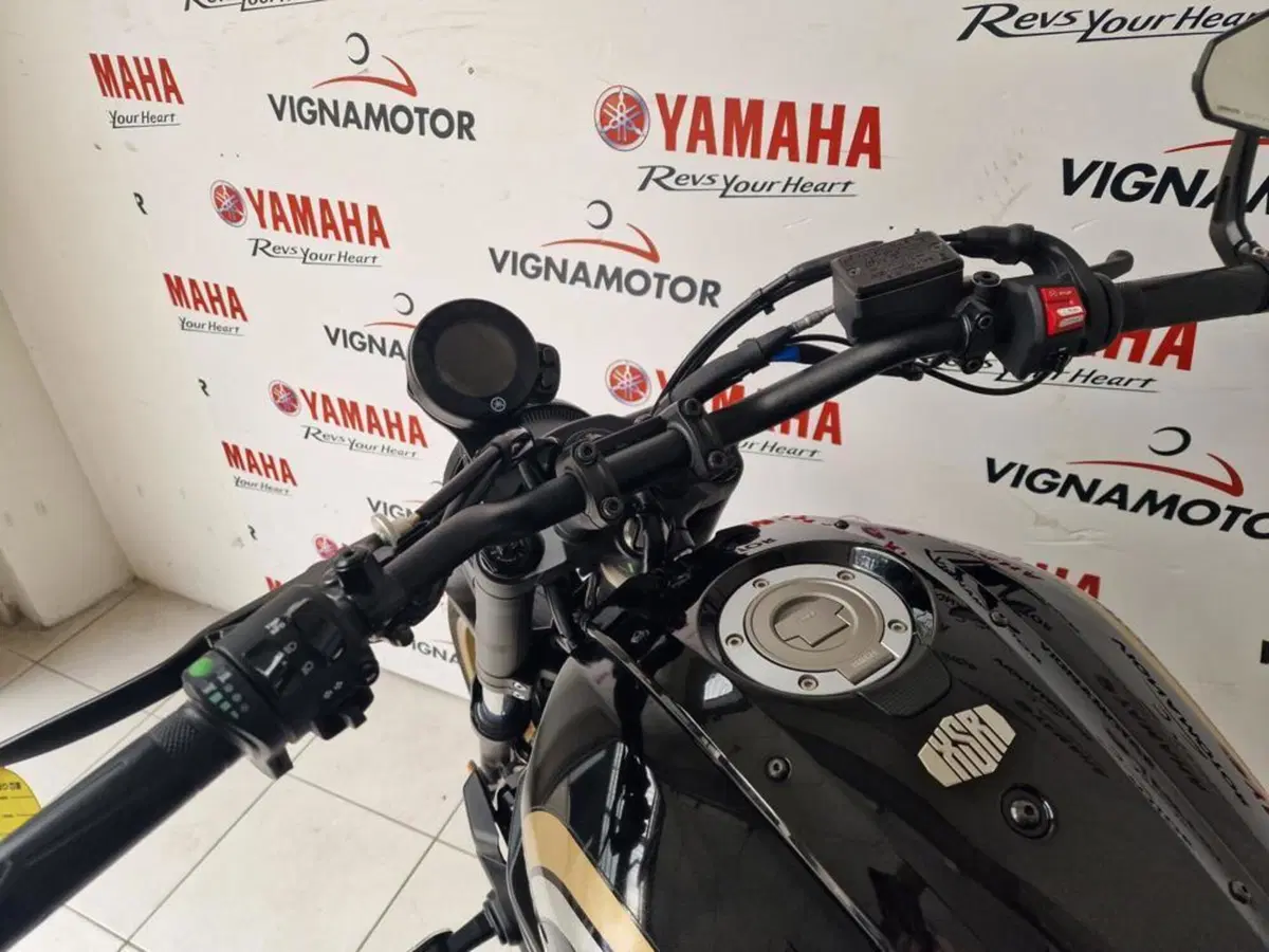 Yamaha XSR 700 (2022 - 26) (2)