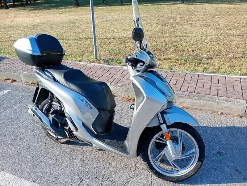 Honda SH 150i (2017 - 19) (5)