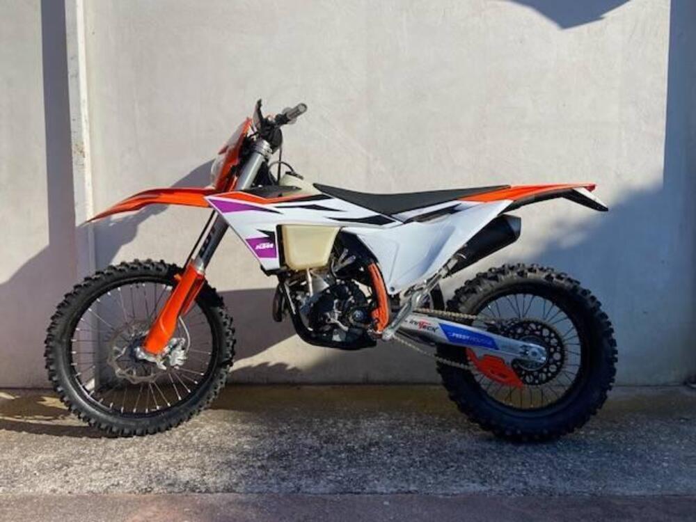 KTM 350 EXC-F (2024) (2)