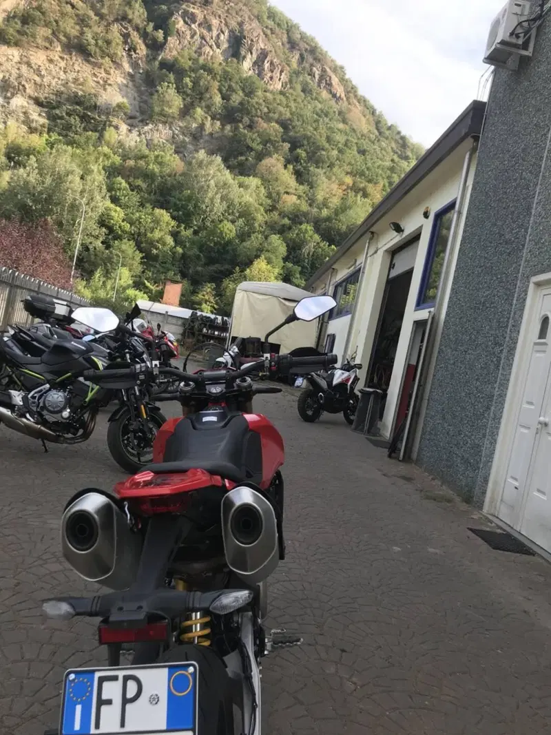 Ducati Hypermotard 698 Mono (2024 - 26) (5)