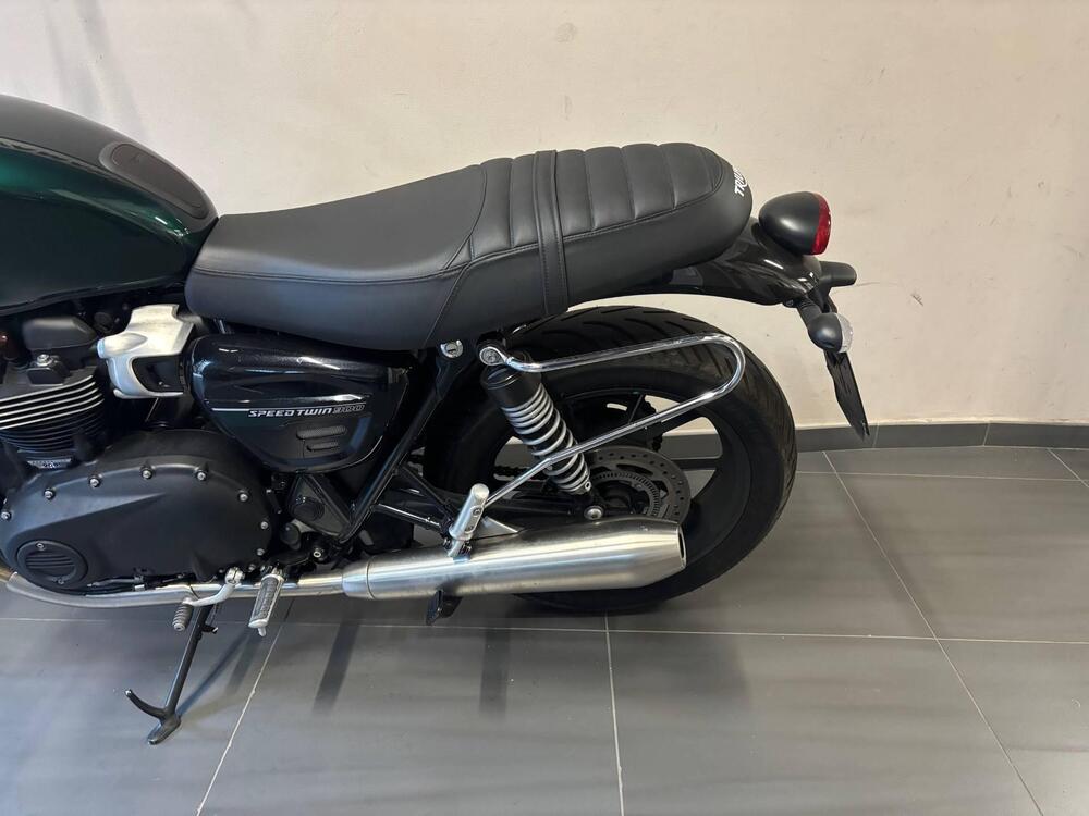 Triumph Speed Twin 900 (2023 - 24) (3)