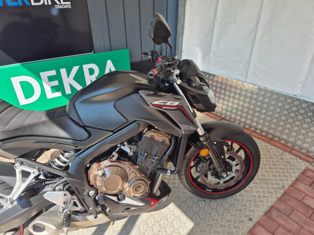 Honda CB 650 F (2017 - 18) (4)