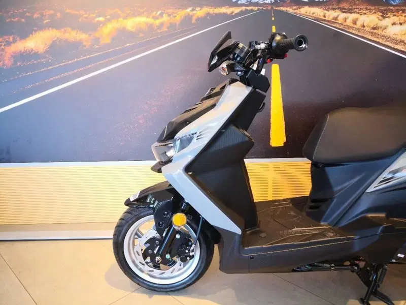Sym Jet 4RX 50 (2023 - 26) (10)
