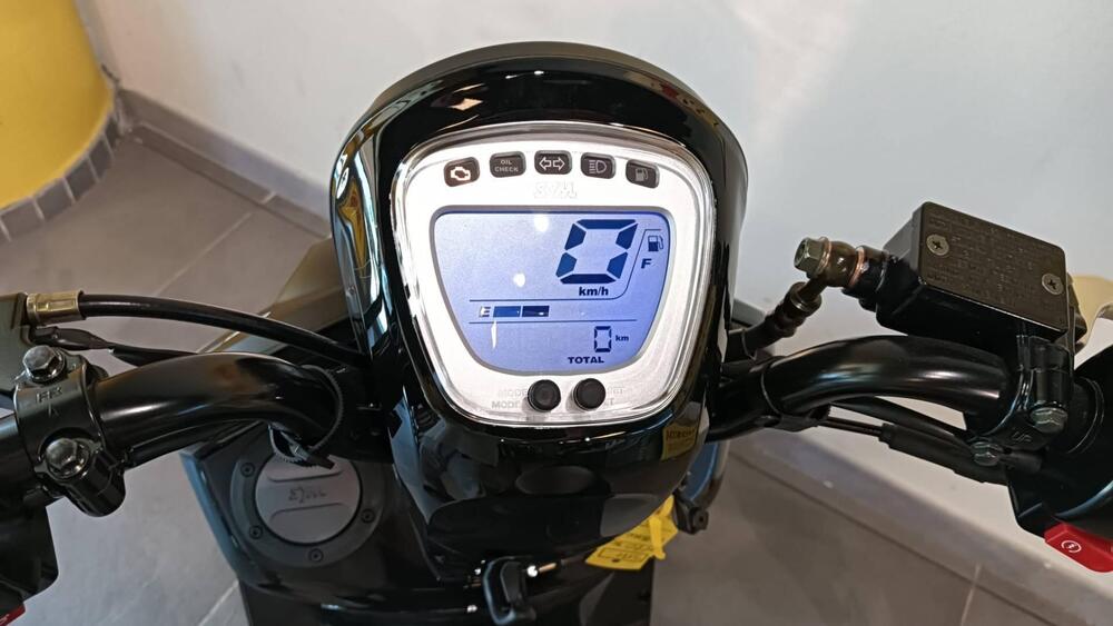 Sym Mio 50 (2021 - 25) (5)