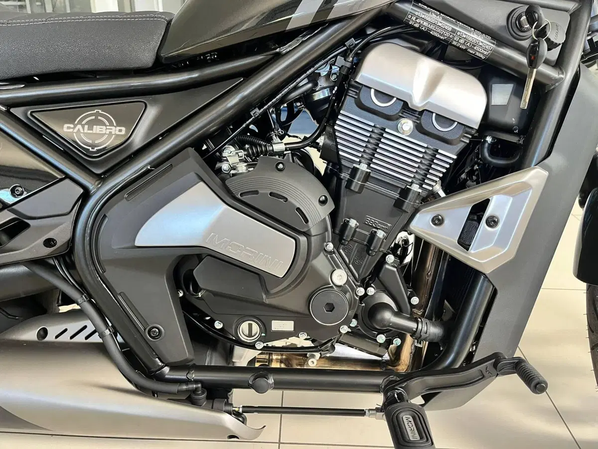 Moto Morini Calibro Custom (2024 - 26) (2)
