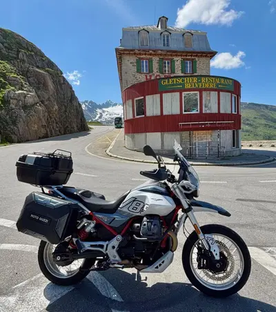 Moto Guzzi V85 TT (2024 - 26) usata