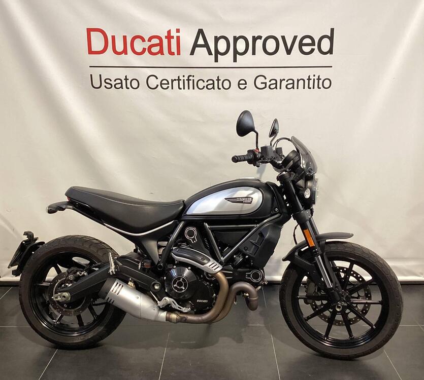 Ducati Scrambler 800 Icon Dark (2021 - 22)