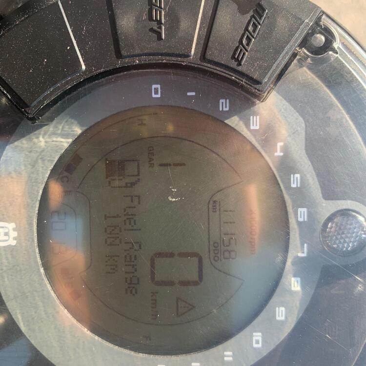 Husqvarna Svartpilen 125 (2021 - 23) (2)