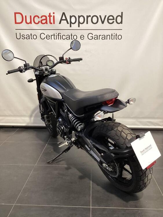 Ducati Scrambler 800 Icon Dark (2021 - 22) (4)