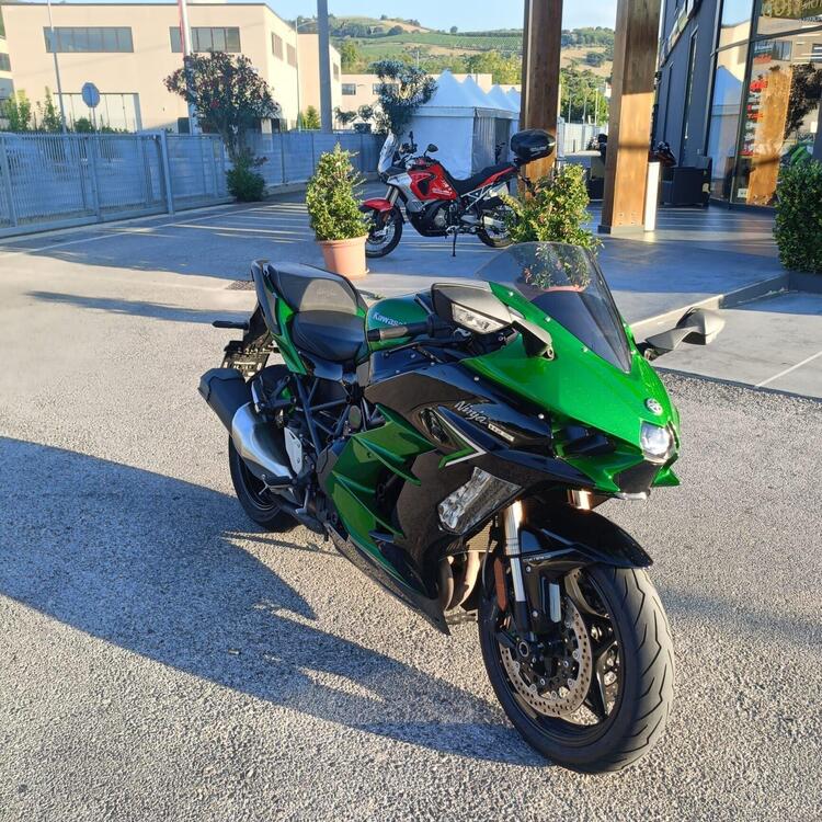 Kawasaki Ninja H2 SX SE (2022)