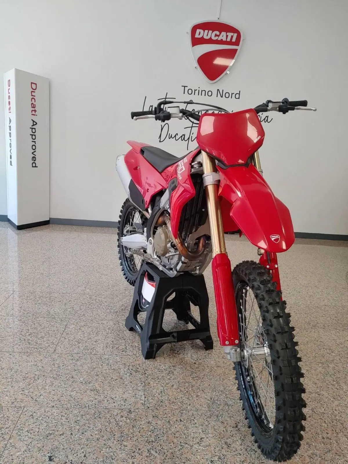 Ducati Desmo450 MX (2026) (2)