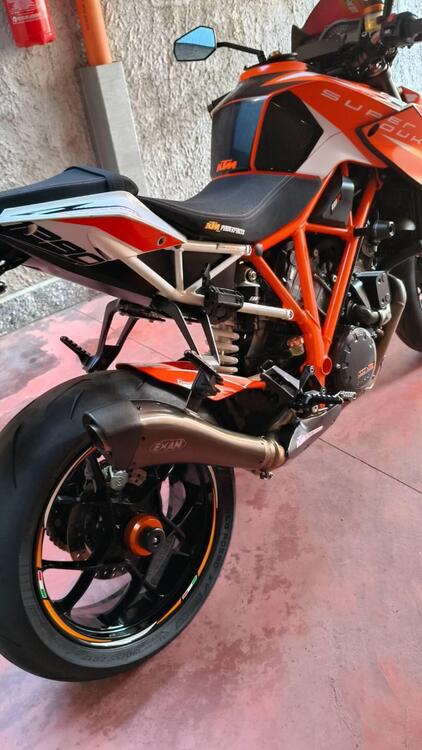 KTM 1290 Super Duke R ABS (2014 - 16) (2)
