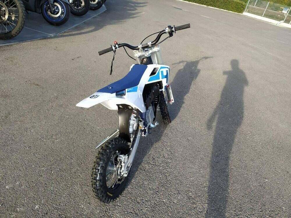 Husqvarna EE 5 (2025) (5)