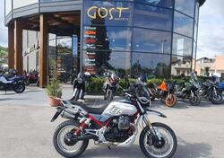 Moto Guzzi V85 TT (2024 - 25) nuova