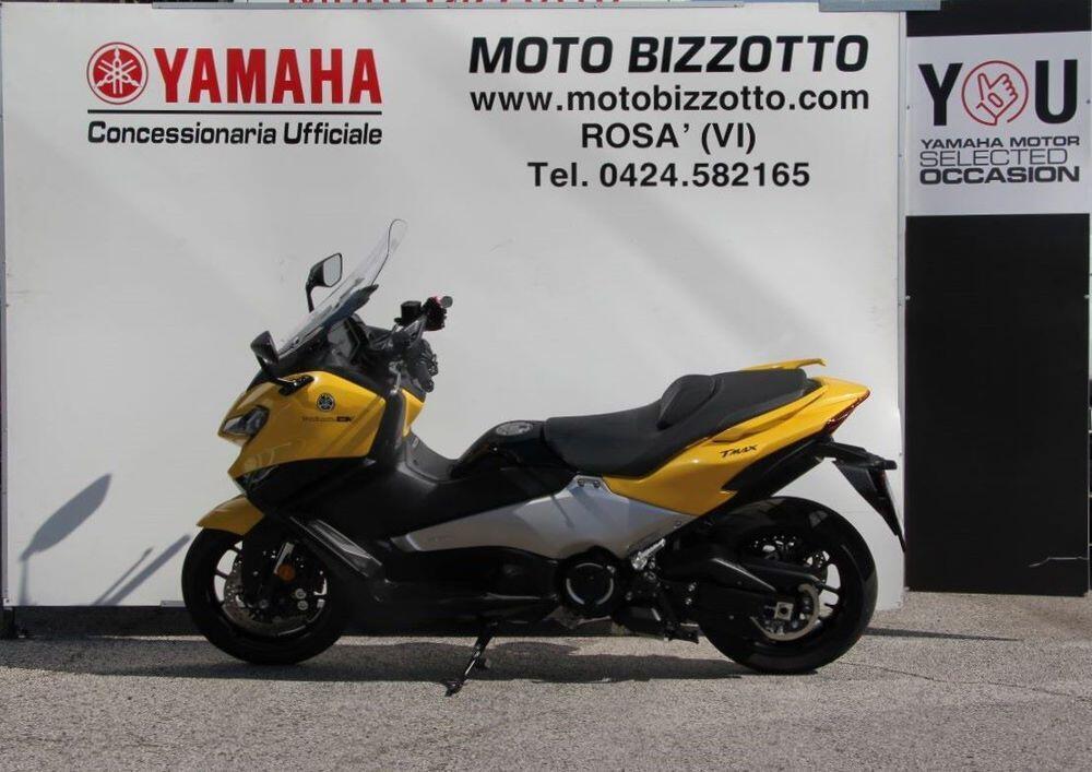 Yamaha T-Max 560 (2022 - 24) (2)