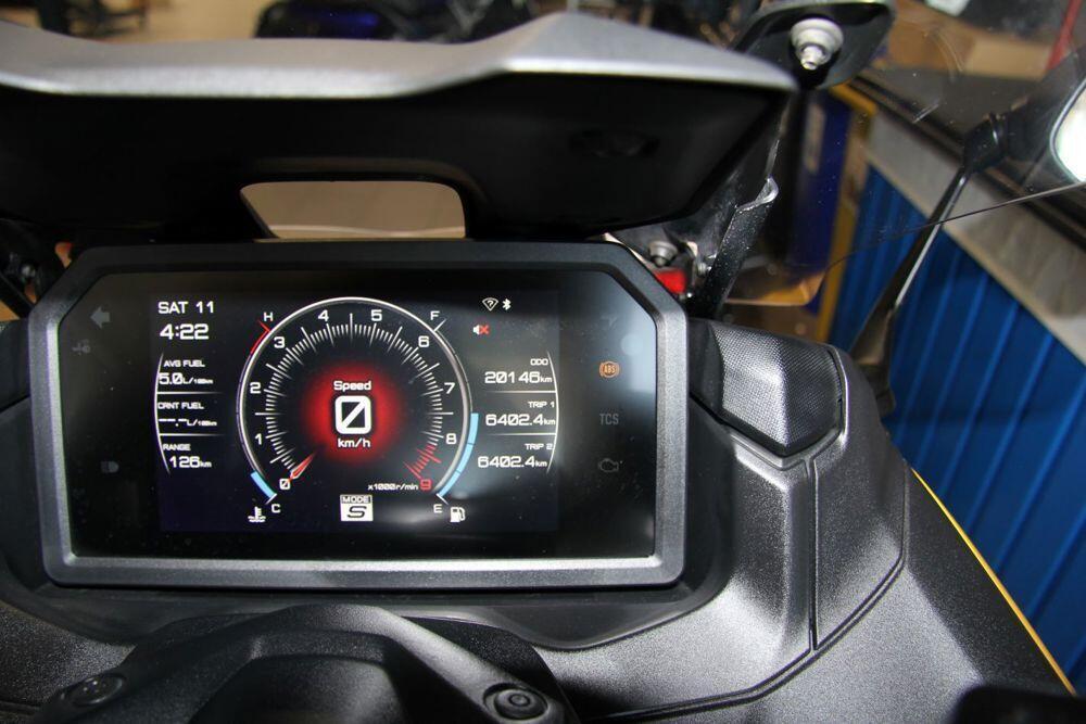 Yamaha T-Max 560 (2022 - 24) (5)