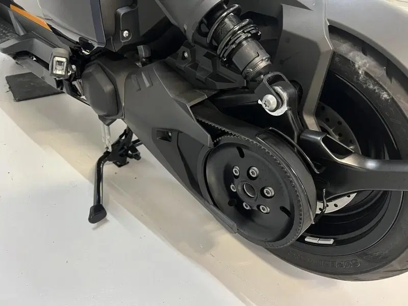 Bmw CE 04 (2021 - 25) (6)