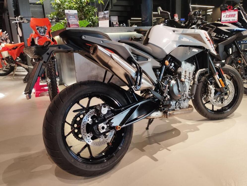 KTM 790 Duke (2025 - 26) (4)