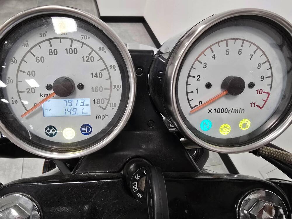 Mash Italia Six Hundred 650 (2021 - 25) (5)