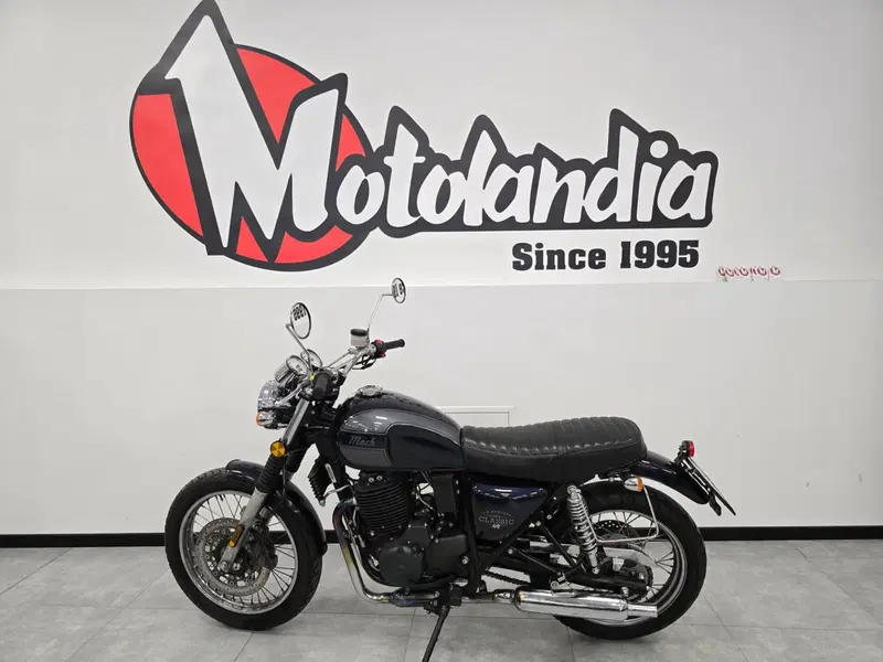 Mash Italia Six Hundred 650 (2021 - 25) (2)