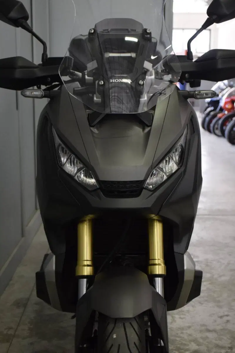 Honda X-ADV 750 (2017) (7)