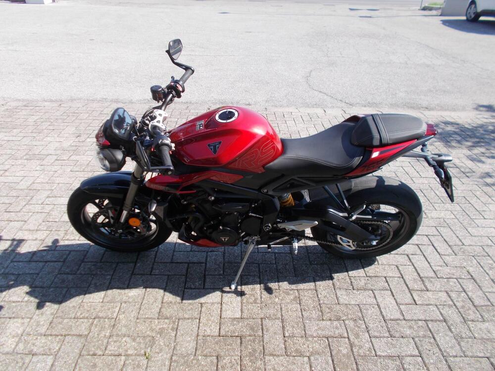 Triumph Street Triple 765 RS (2023 - 25) (2)
