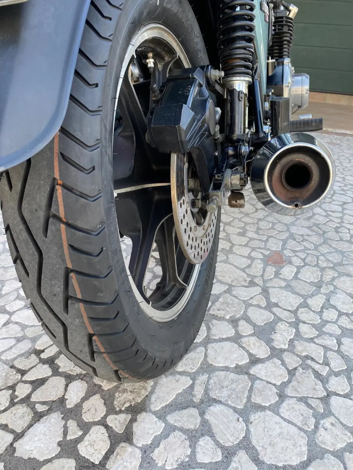 Kawasaki Z1000 z1-R (5)