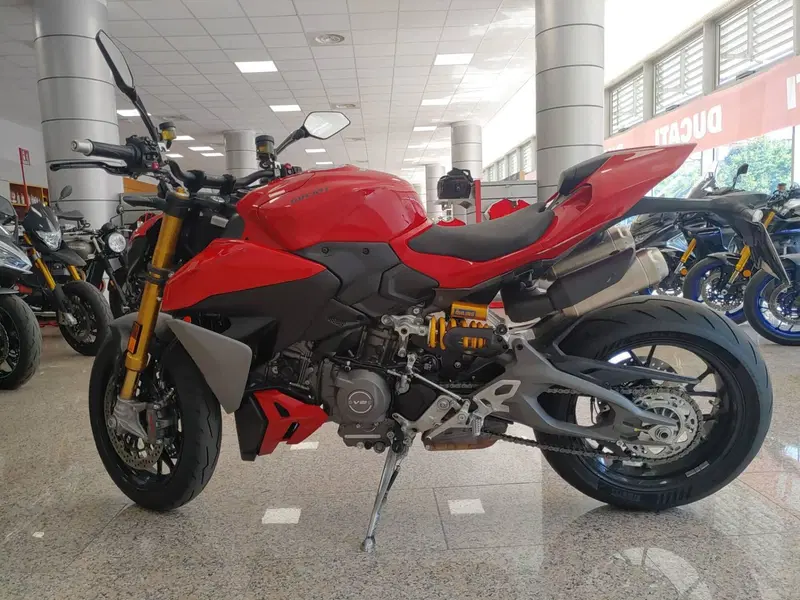 Ducati Streetfighter V2 S (2025 - 26) (4)