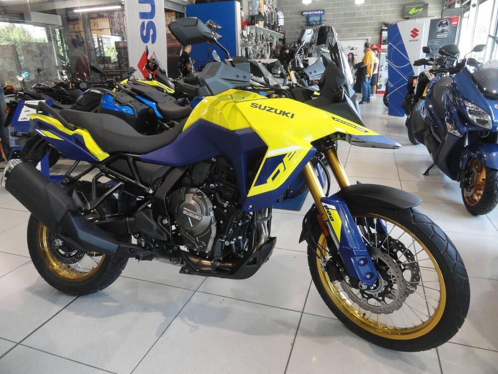 Suzuki V-Strom 800DE (2025)