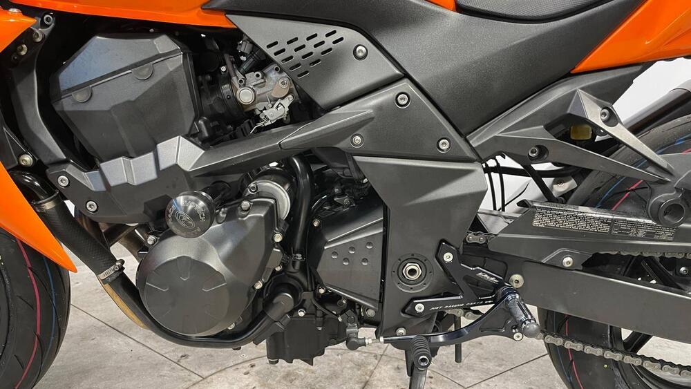 Kawasaki Z 750 (2007 - 14) (4)