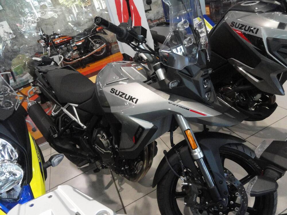 Suzuki V-Strom 800SE (2025)