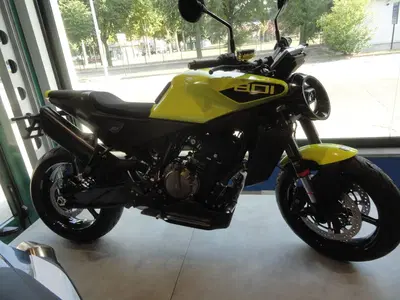 Husqvarna Vitpilen 801 L (2025 - 26) nuova