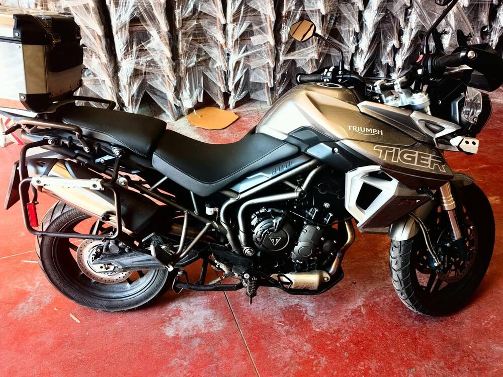 Triumph Tiger 800 XRt (2018 - 20) (3)