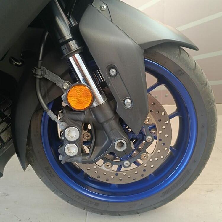 Yamaha T-Max 560 (2022 - 24) (4)