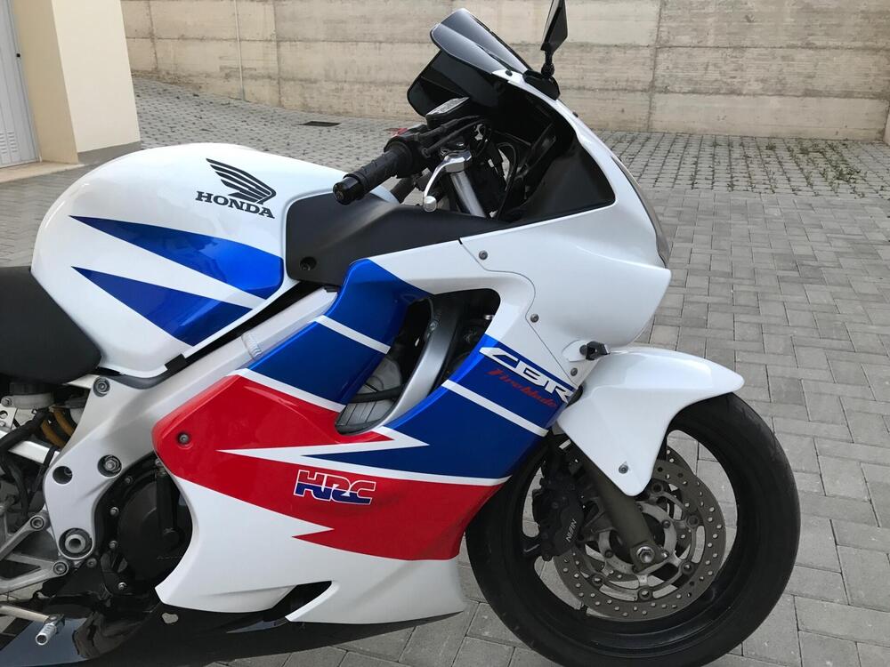 Honda CBR 600 F (2001 - 06) (3)