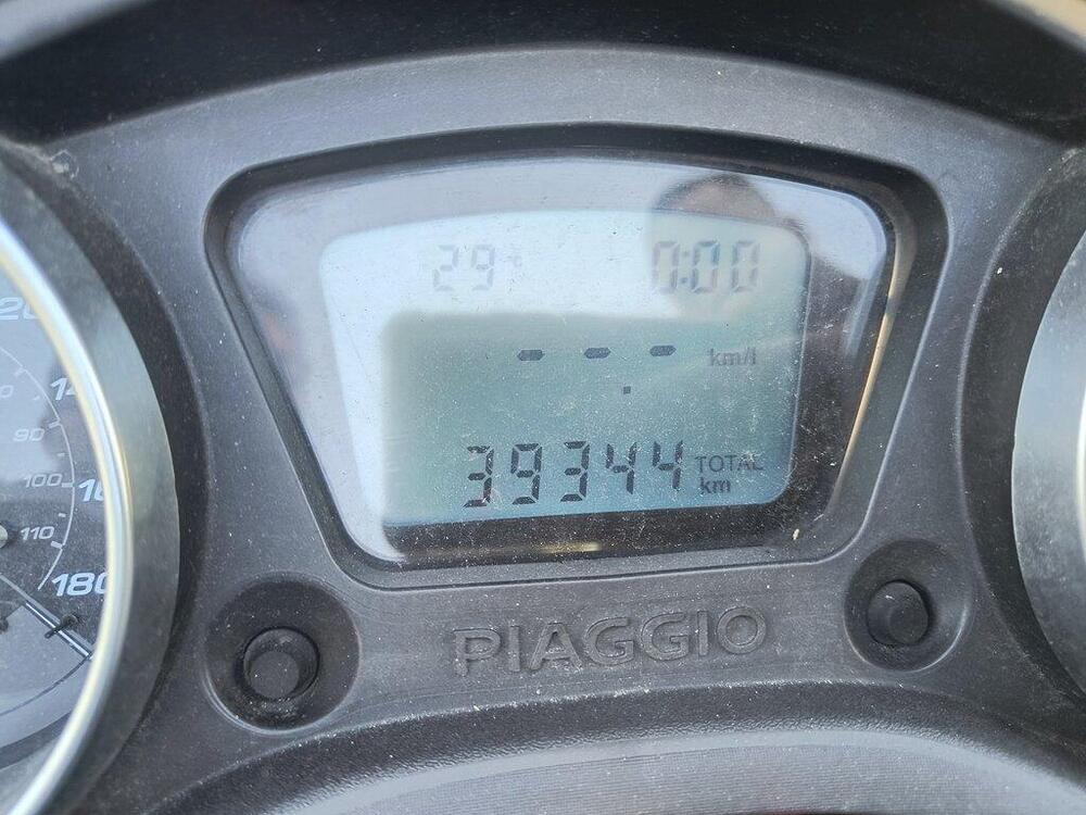 Piaggio Mp3 300 Hpe (2019 - 20) (2)