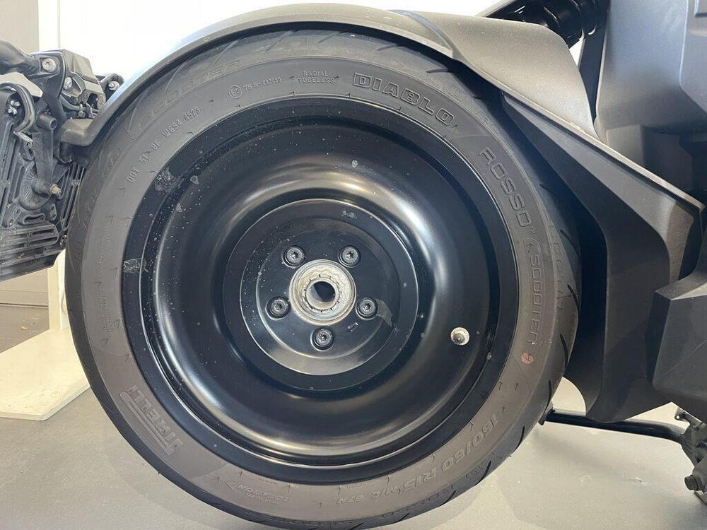 Bmw CE 04 (2021 - 25) (3)