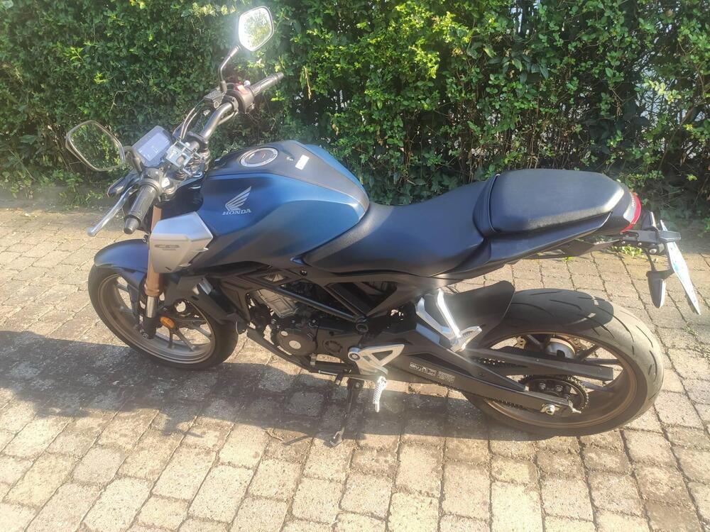 Honda CB 125 R (2021 - 23) (2)