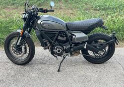 Ducati Scrambler 800 Night Shift (2021 - 22) usata