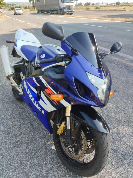 Suzuki GSX R 600 (2004 - 05) (2)