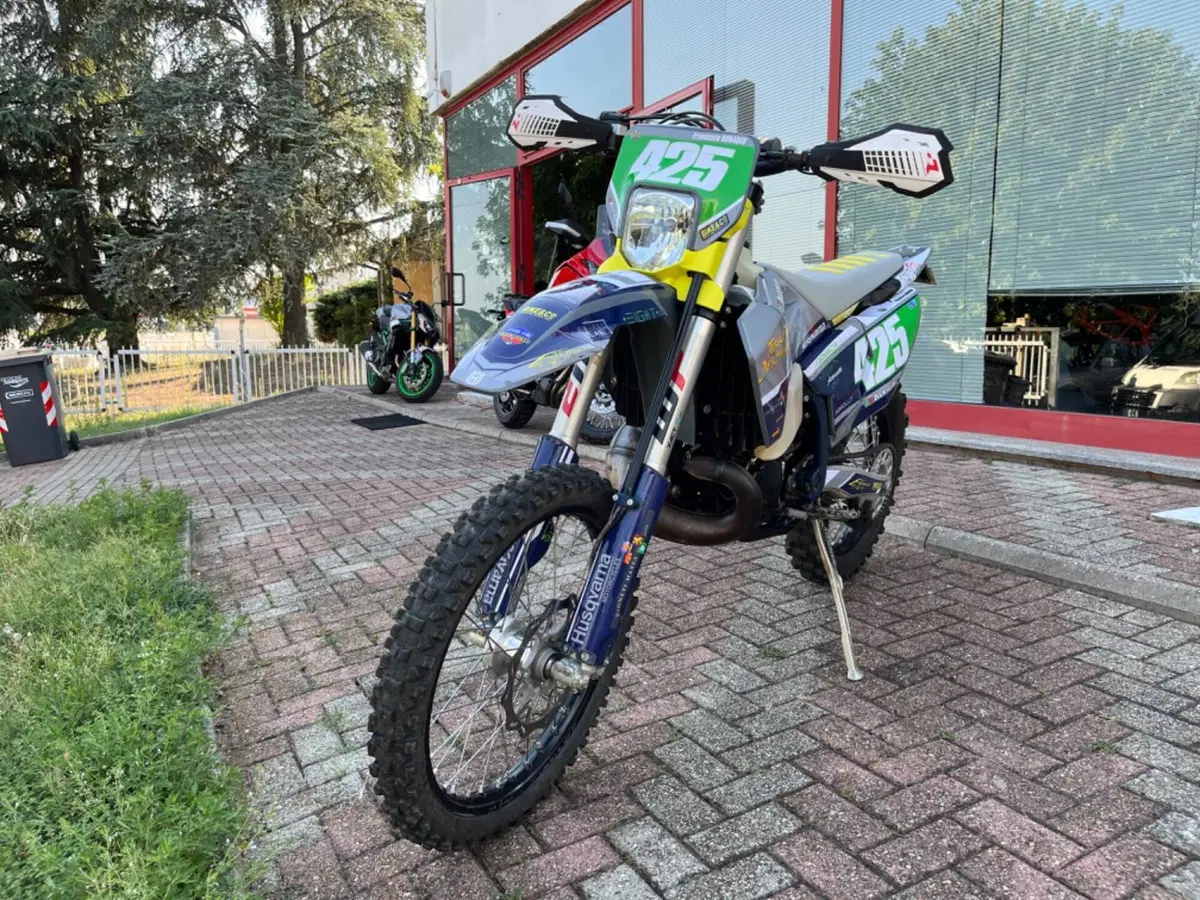 Husqvarna TE 250 (2025) (6)