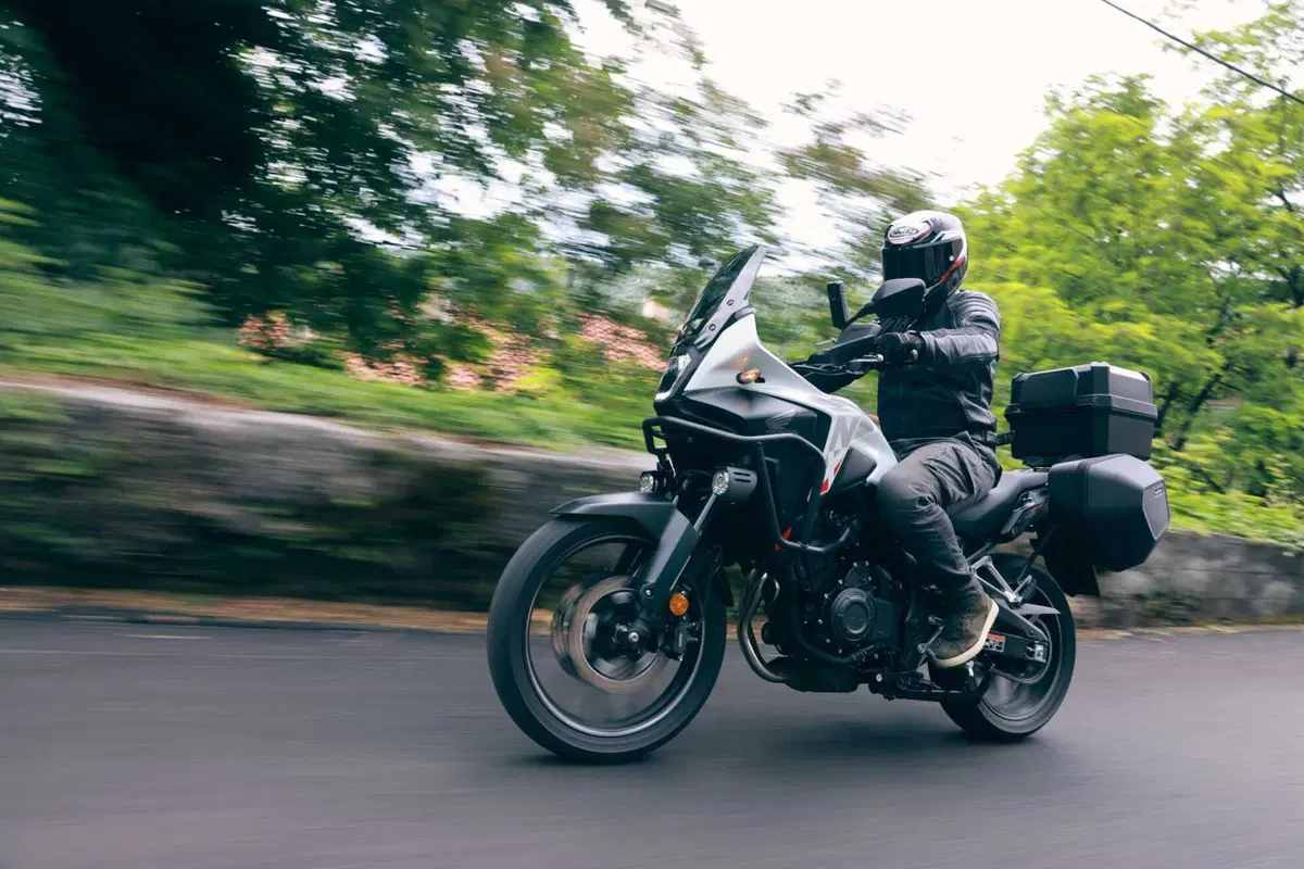 Honda NX500 vs X‑ADV 750 vs CB650R E-Clutch: A2 a confronto!