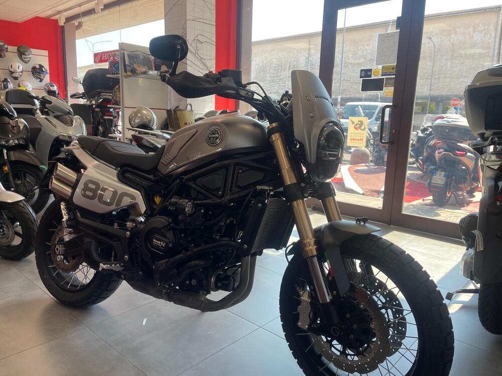 Benelli Leoncino 800 Trail (2022 - 25) (3)