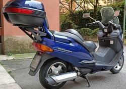 Suzuki Burgman AN 250 (1998 - 01) usata