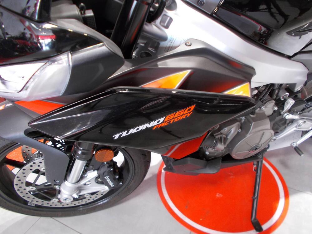 Aprilia Tuono 660 Factory (2022 - 24) (5)